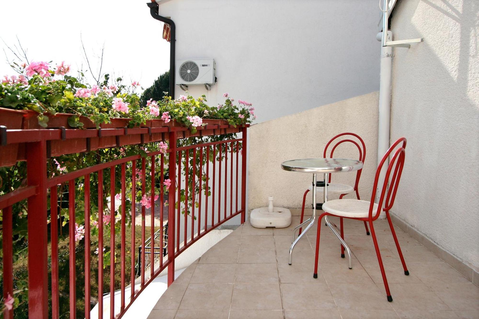 Appartement Apartman Basta à Poreč Extérieur photo