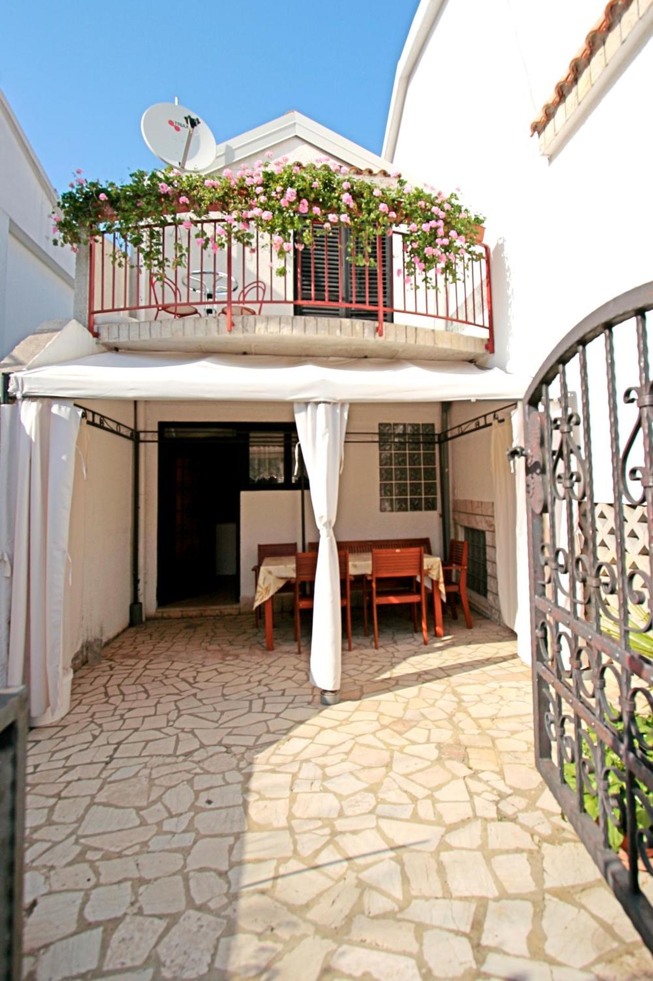 Appartement Apartman Basta à Poreč Extérieur photo